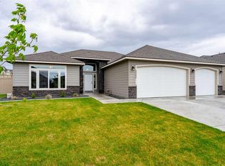 3345 Village Pkwy, Richland, WA 99354