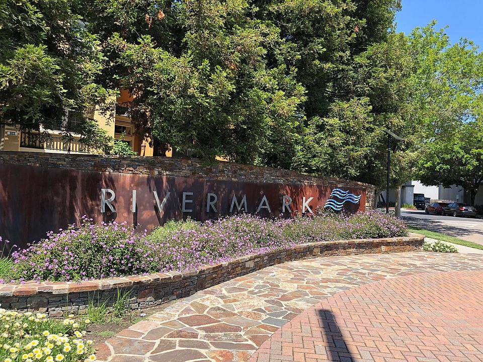 Entrance to the RiverMark Village Neighborhood and my Home.