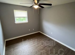 4805 Saddlebrook Ln APT 4, Louisville, KY 40216
