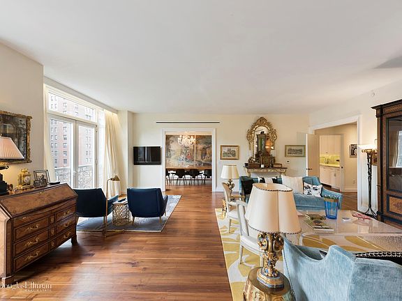 3rd image of 2150 Broadway APT 7B