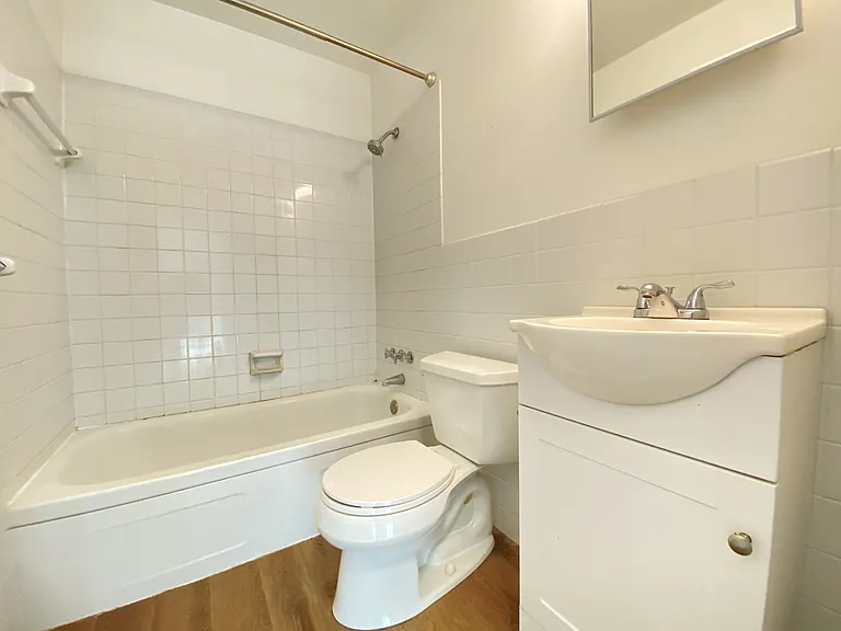George Apartments - 625 3rd Street Southwest - 18 — Photo 11