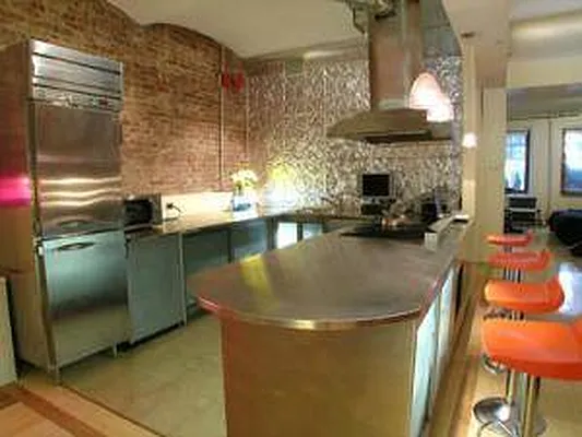 Sold by Alyssa Feinsmith Grodin, LREB | media 17