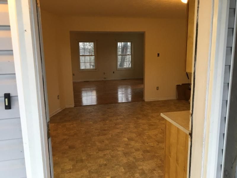 1st image of 513 Franklin Ave