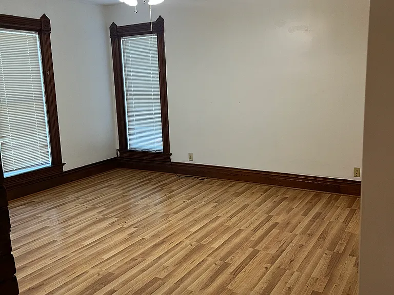 540 & B Main St #B — Photo 5