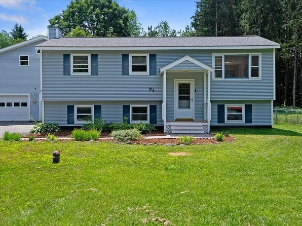 93 Hidden Pines Drive, Richmond, VT 05477