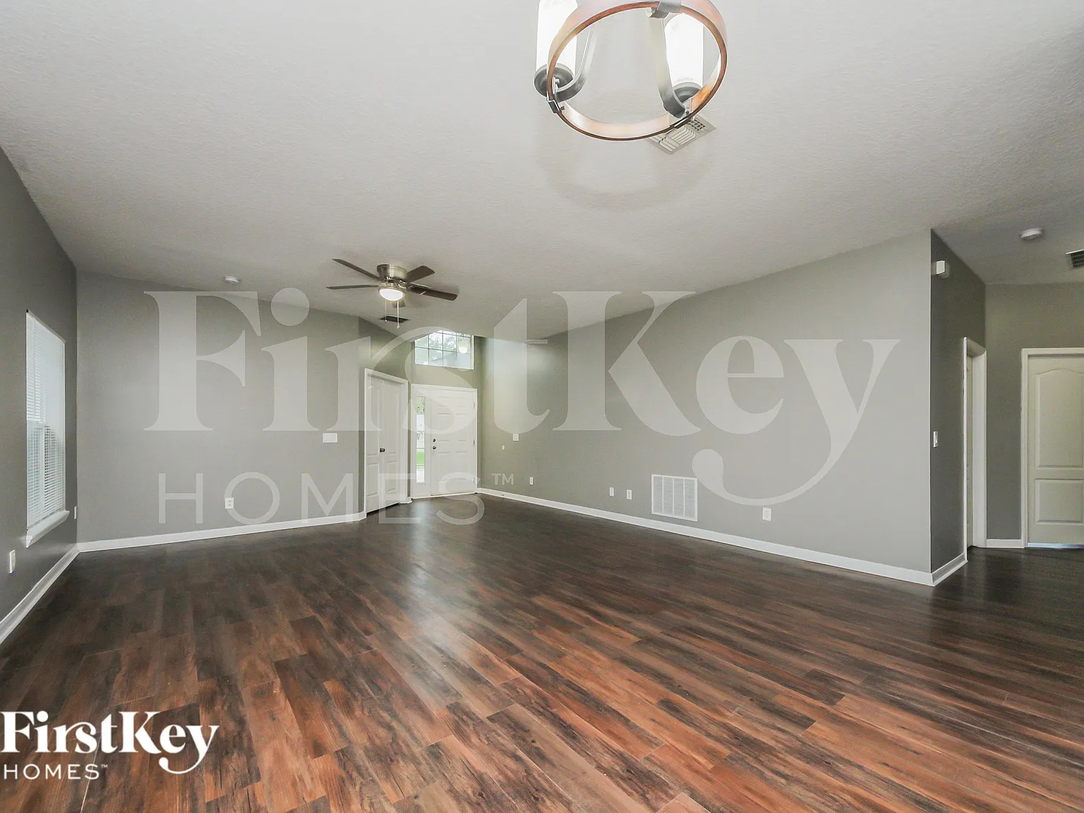 4 bed, 2.0 bath, 1795 sqft, $2,060 — Photo 4