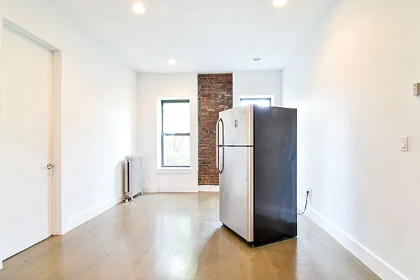 Rented by Urban Pads | media 4