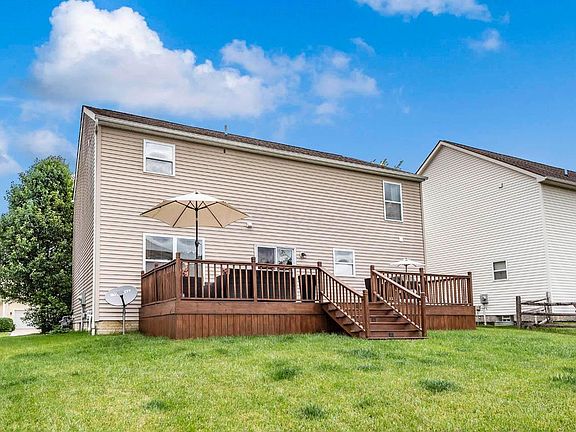 5th image of 7893 Headwater Dr