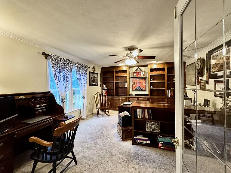 930 Forest Lakes Dr — Photo 15
