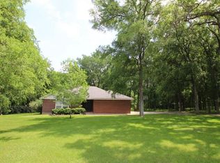 219 Piney Ridge Dr, Bastrop, TX 78602