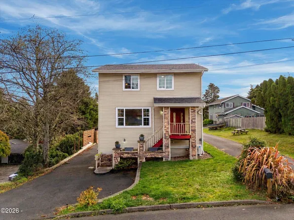323 NE San-bay-o Cir, Newport, OR 97365