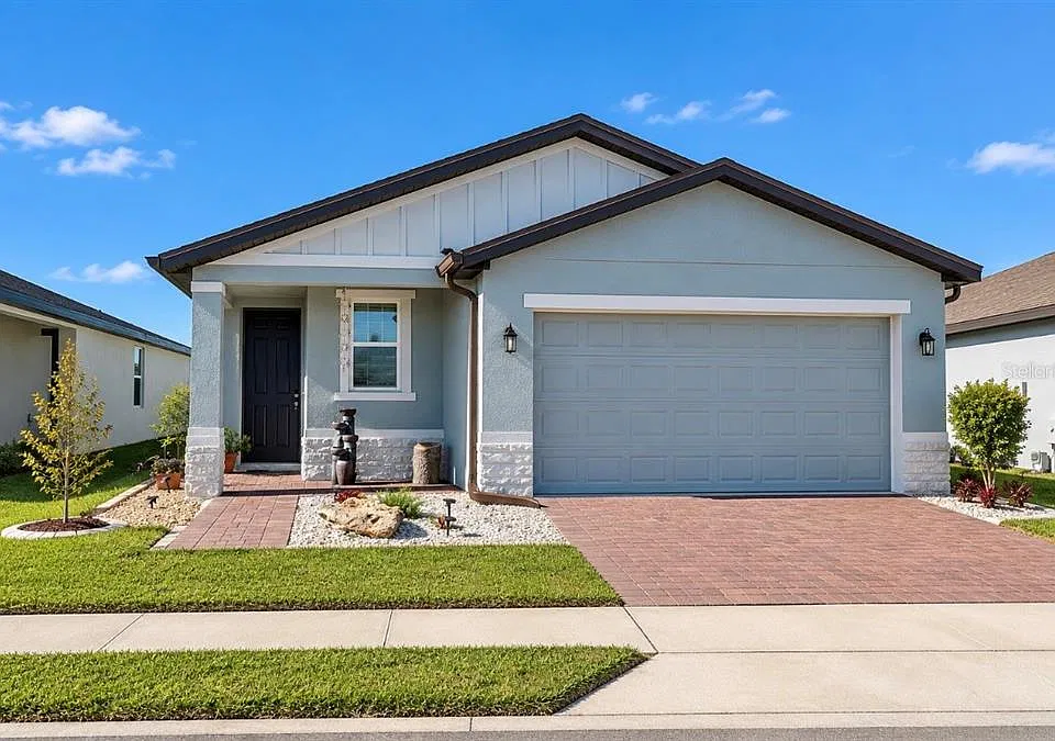 1478 Sea Glass Rd