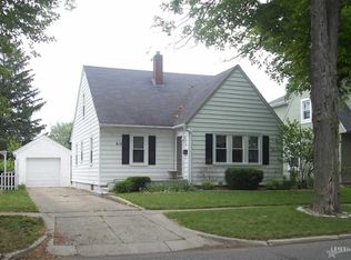 612 S Indiana Ave, Auburn, IN 46706