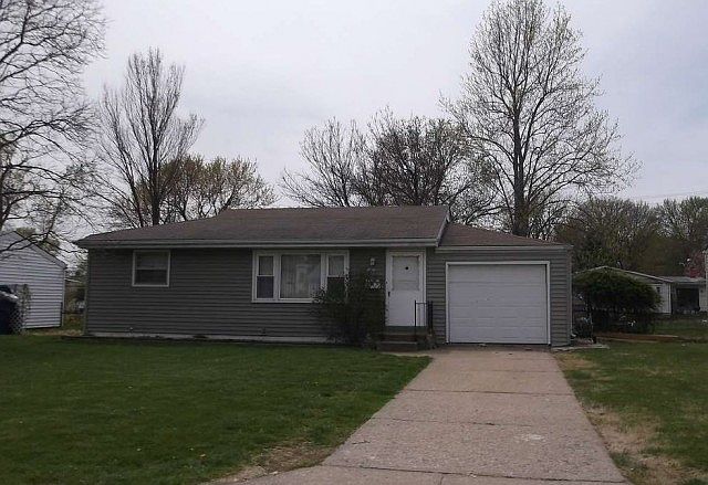 2nd image of 700 Florland Dr