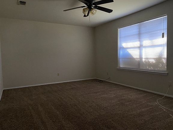 4th image of 7316 Sanger Ave APT B