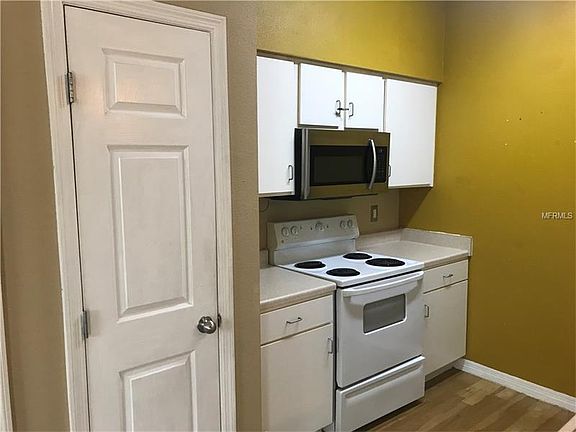 3rd image of 1810 E Palm Ave APT 2303