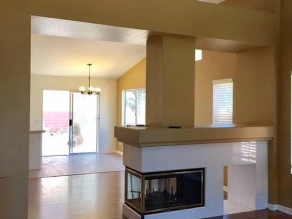 15205 Windjammer Way, Lake Elsinore, CA 92530