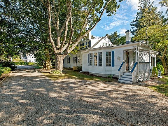 4th image of 25 Craigville Beach Road