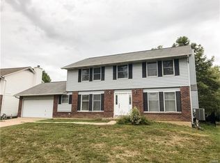 26 Georgetown Cir, O'Fallon, MO 63368