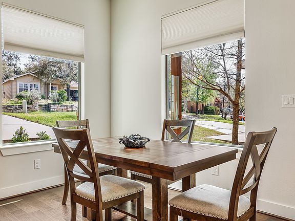 Cozy dining area right next to the kitchen.