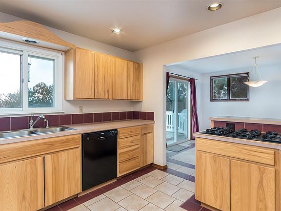 5th image of 4124 Ironton Dr