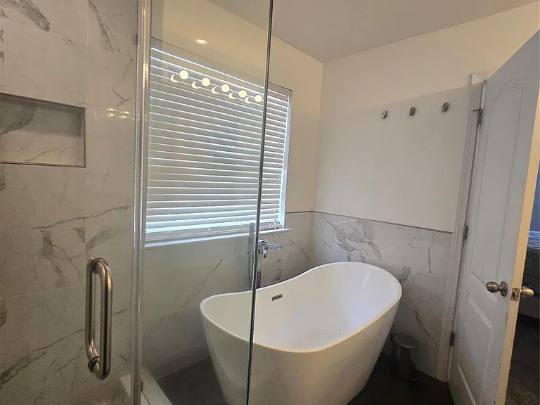 6503 Manitoba Ln — Photo 18
