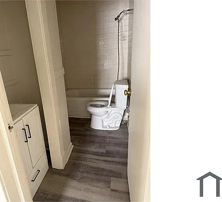 1 bed, $1,000 — Photo 2