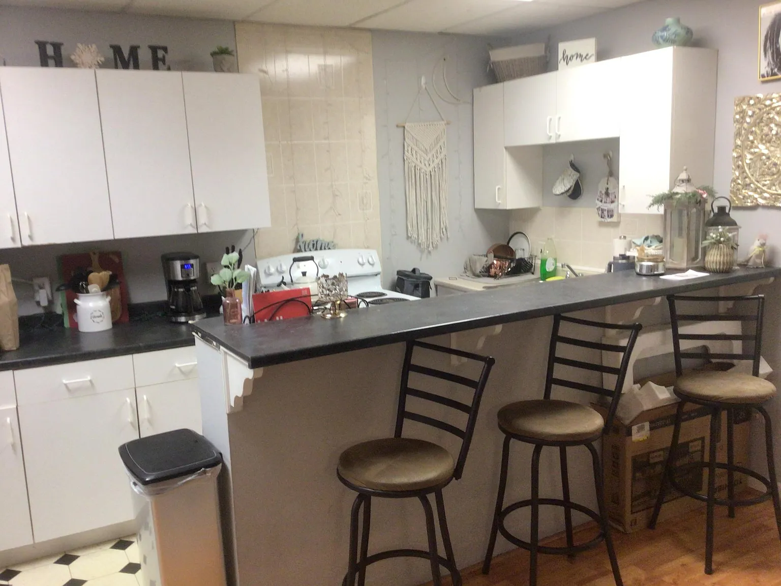 2 bed, 500 sqft, $1,600 — Photo 3