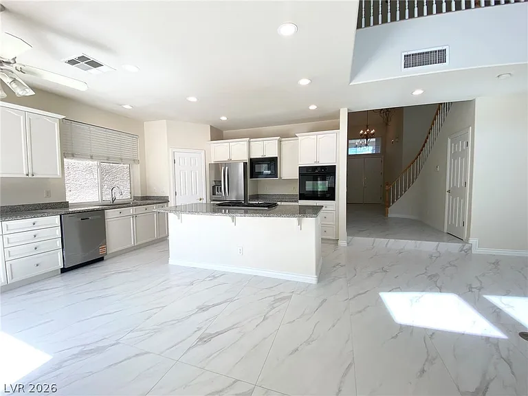 188 Tamarron Cliffs St — Photo 28