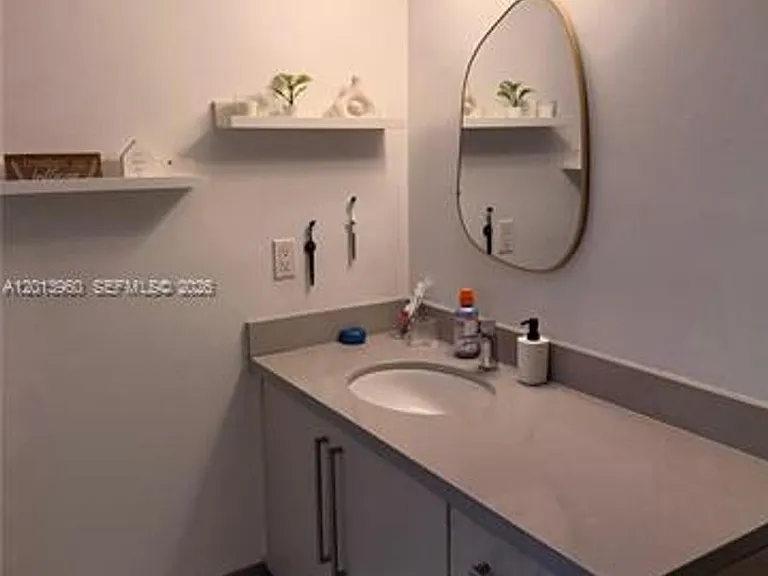 1155 Brickell Bay Dr #2904 — Photo 9