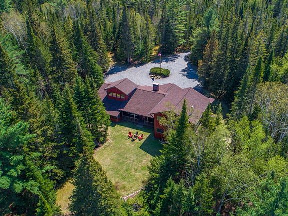 3rd image of 166 Boulderwood Way