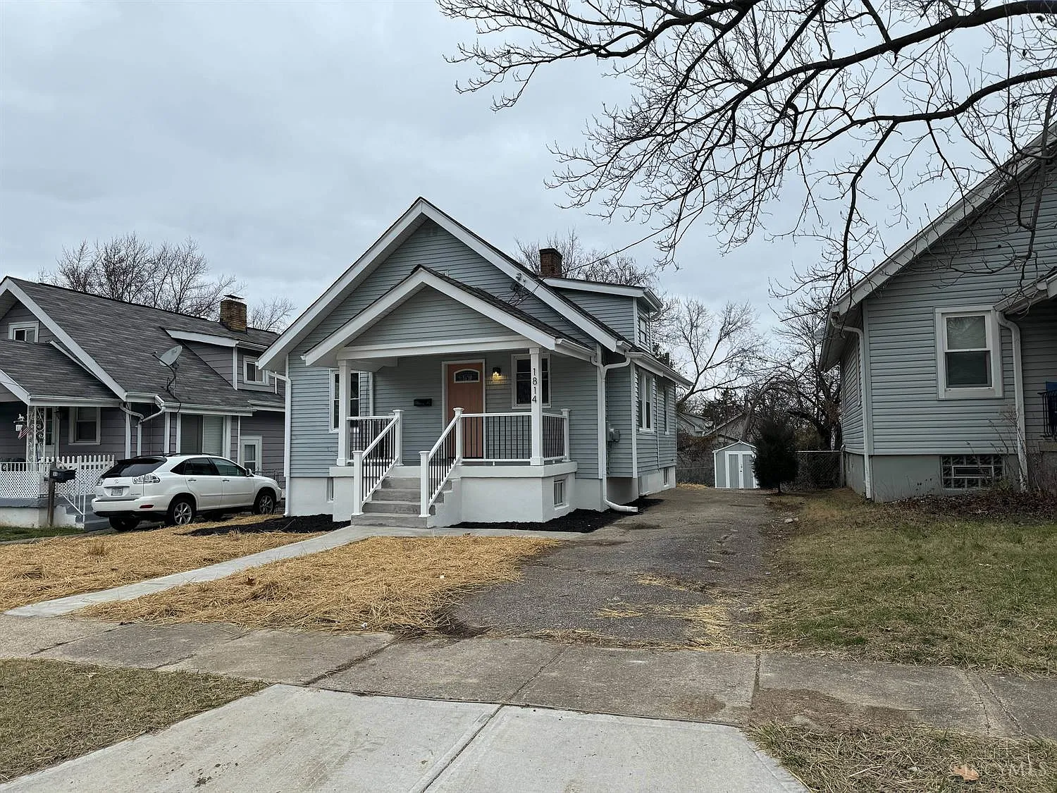 1814 Sundale Ave photo 1