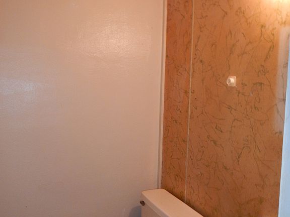 5th image of 2411 S Harbor City Blvd