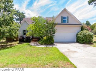 300 Cresthaven Dr, Sanford, NC 27332