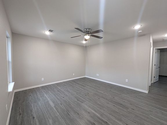 3rd image of 103-113 King George St #111-A