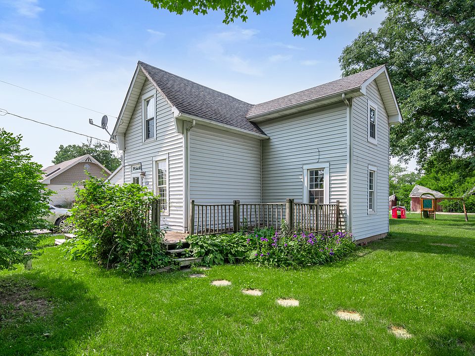 2902 W Market St, Pendleton, IN 46064 Zillow