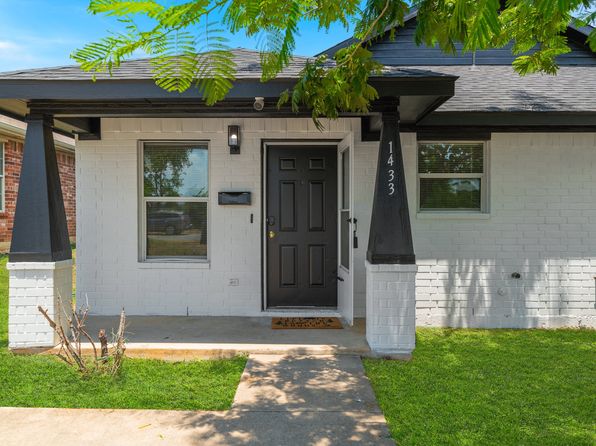 1433 E Robert St