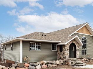 1524 Boulevard Pl, Duluth, MN 55811