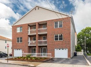 19 Myrtle St, Everett, MA 02149