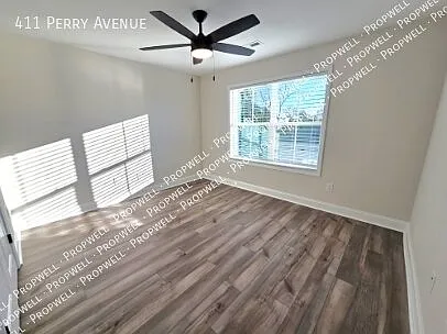 411 Perry Ave — Photo 4