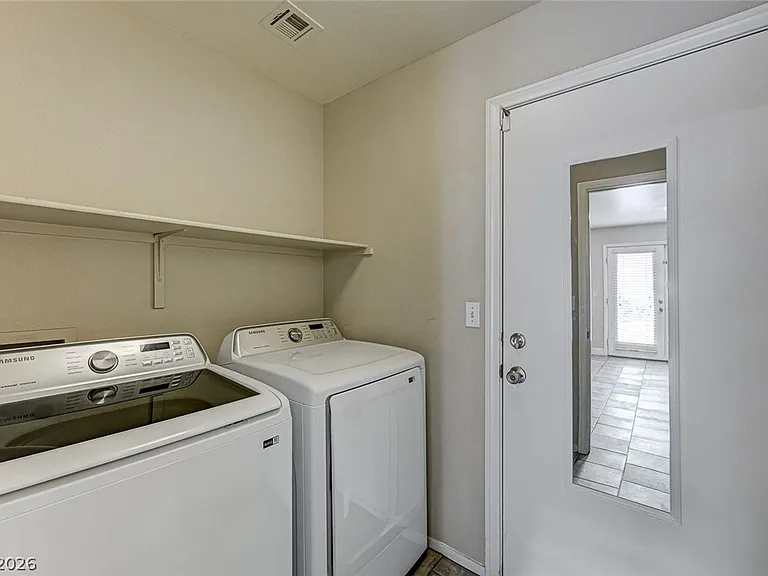 317 Greenleaf Glen St — Photo 29
