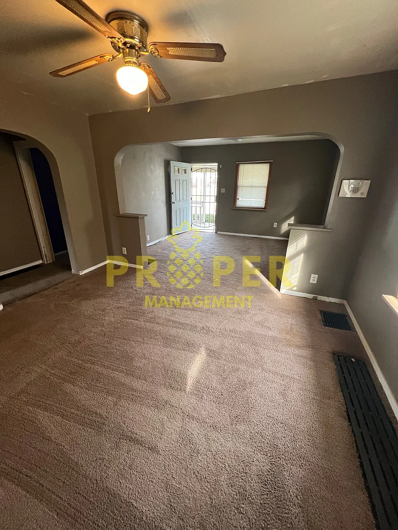 2 bedrooms 1 bathroom house — Photo 3