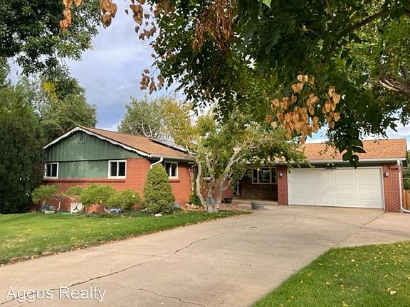 2nd image of 906 S Cole Dr
