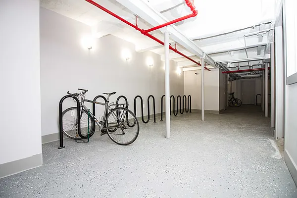 Rented by Nooklyn NYC LLC | media 74