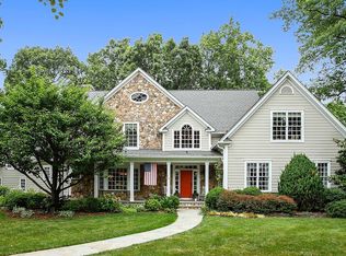 474 Ivy Ln, Wyckoff, NJ 07481