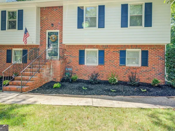 4613 Hamlet Walk SE, Conyers, GA 30094
