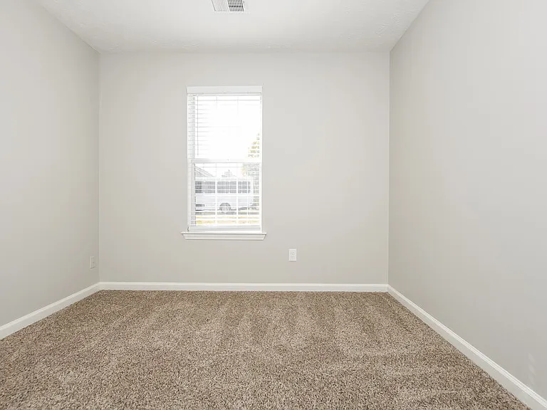 1783 Graystone Dr — Photo 13