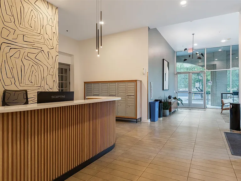 507 Sabine St #707 — Photo 23