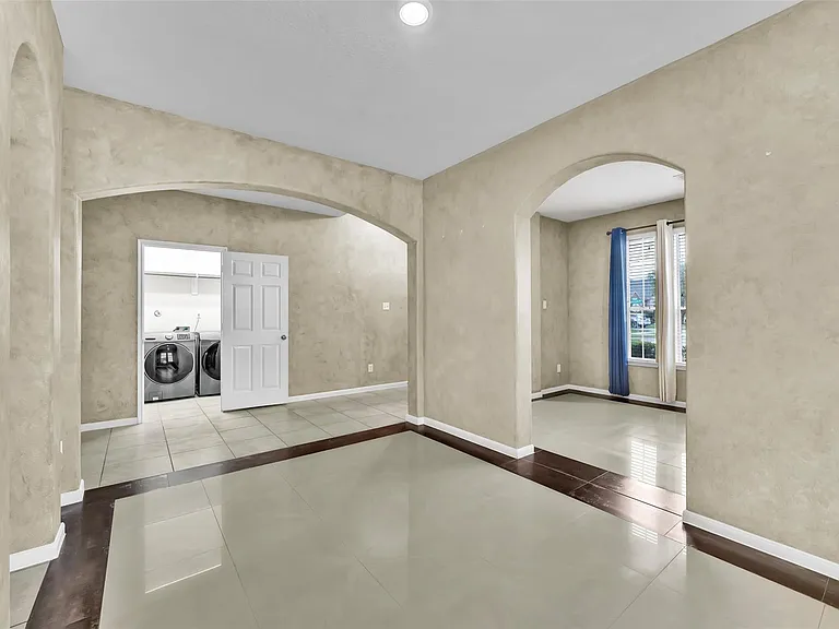 21627 Sierra Long Dr — Photo 9