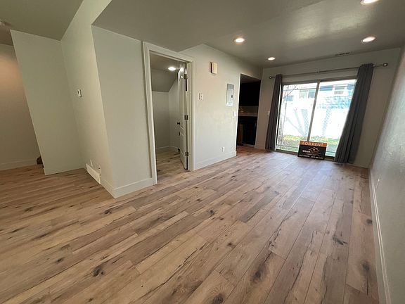 5th image of 1225 North St #950-B
